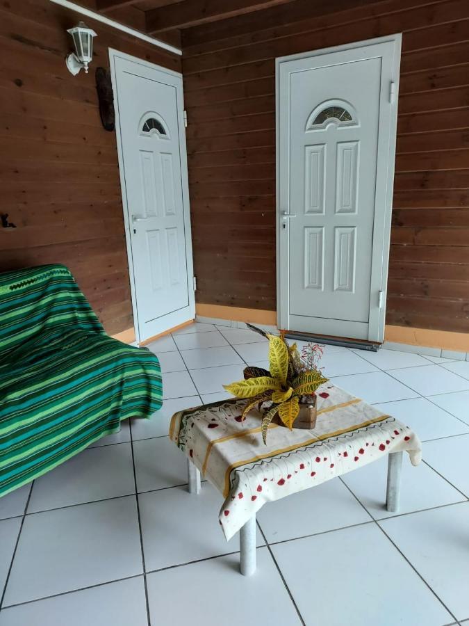 Kaz A Fruit A Pain Apartment Sainte-Anne  Exterior photo